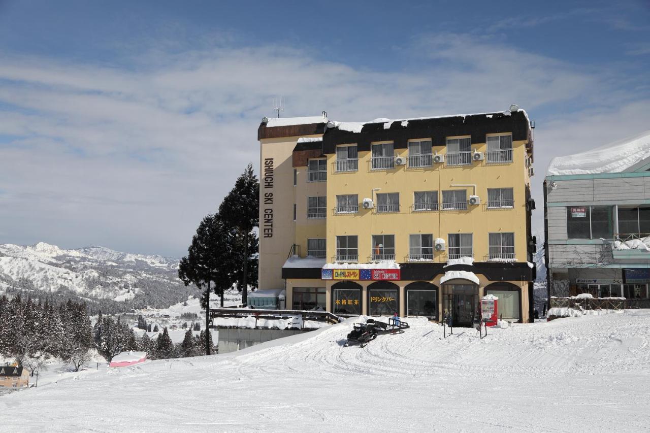 Ishiuchi Ski Center Minamiuonuma Kültér fotó